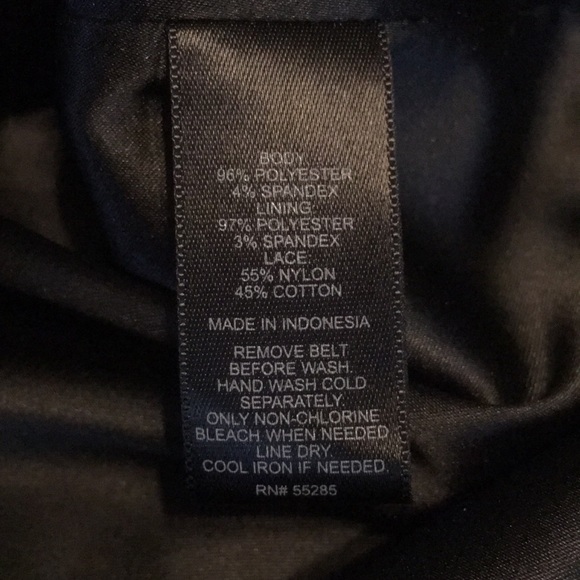 Express Lace Sheath Dress - Picture 4 of 4